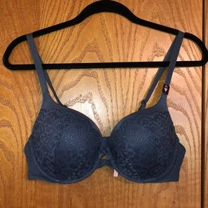 Victoria’s Secret Navy blue bra